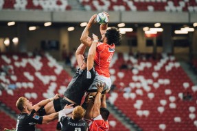 英雄联盟官网-JackeyLove五赛季高光合集引湖人球迷狂呼，这操作比詹姆斯还稳！